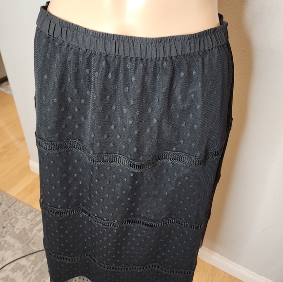 Downeast Mesh Overlay Polka Dot Lace Inset Pull On Skirt Size Small - Picture 11 of 16